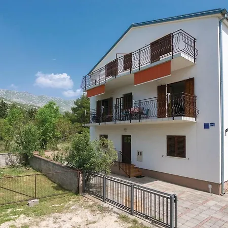 One-bedroom In