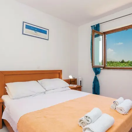 One-bedroom In Seline